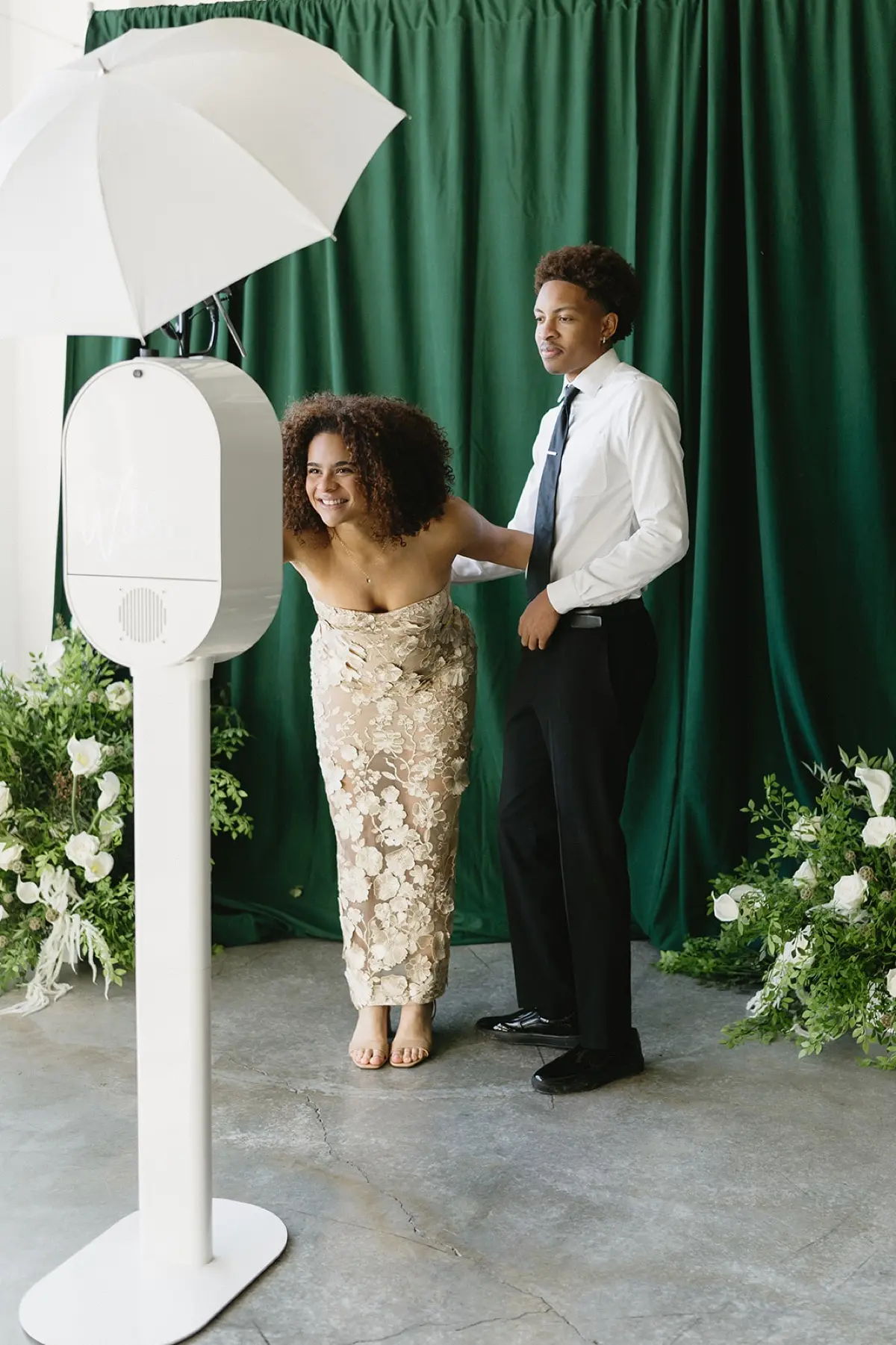 Professional photo booth setup at a Los Angeles event — what to look for when choosing a company